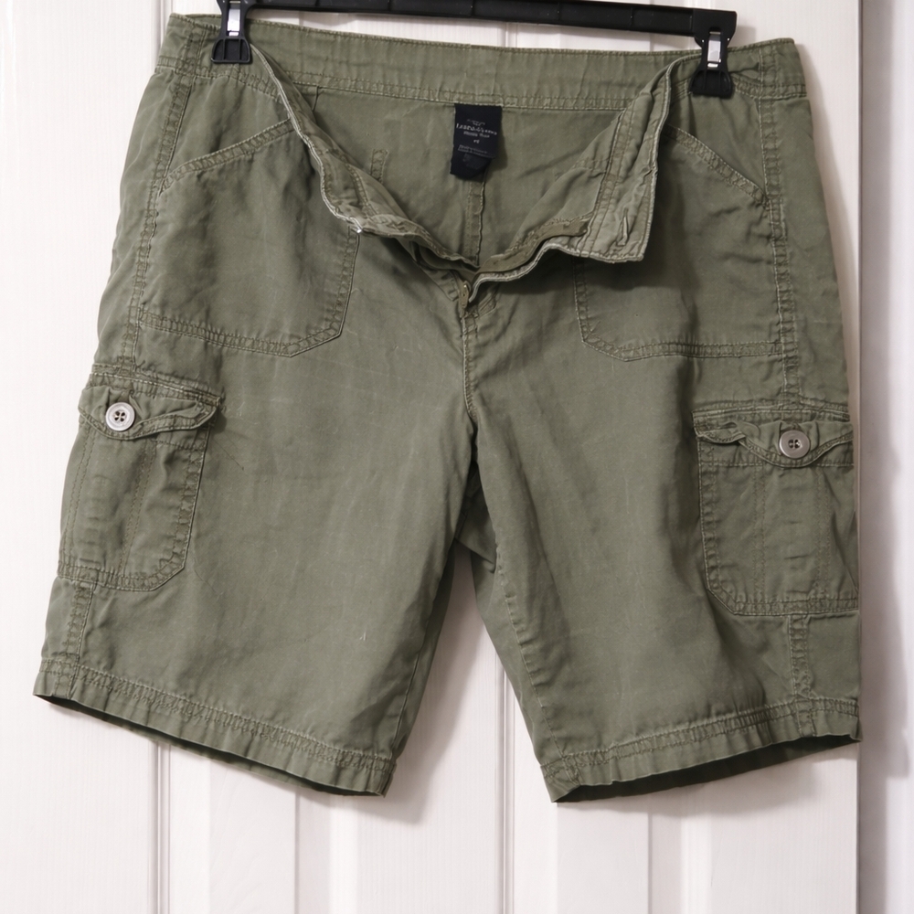 #218 Faded Glory Men’s Size 14 Sage Green Cargo Shorts Cotton Utility Casual